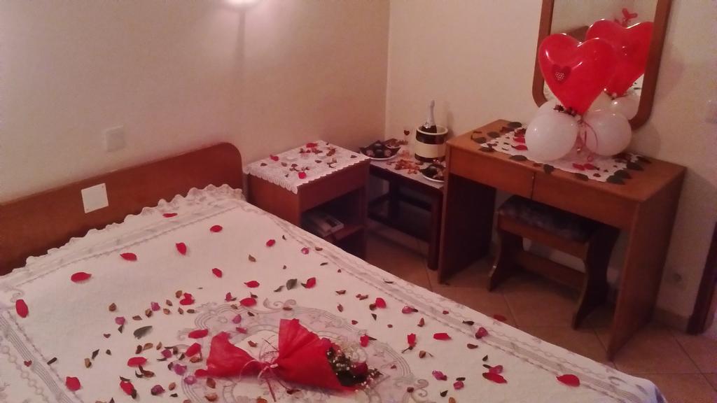 Bed and Breakfast Residencial Nosso Paraiso Quarteira Zewnętrze zdjęcie